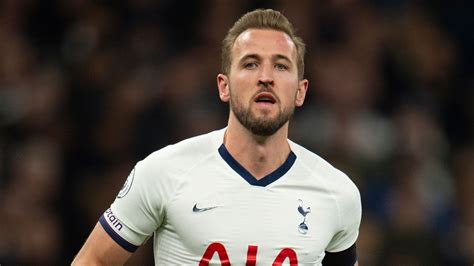 is harry kane staying at tottenham